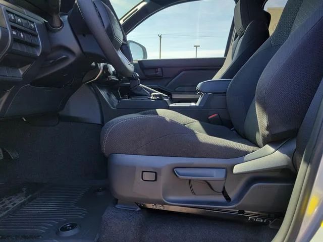 2026 Toyota 4Runner SR5 - Photo 16