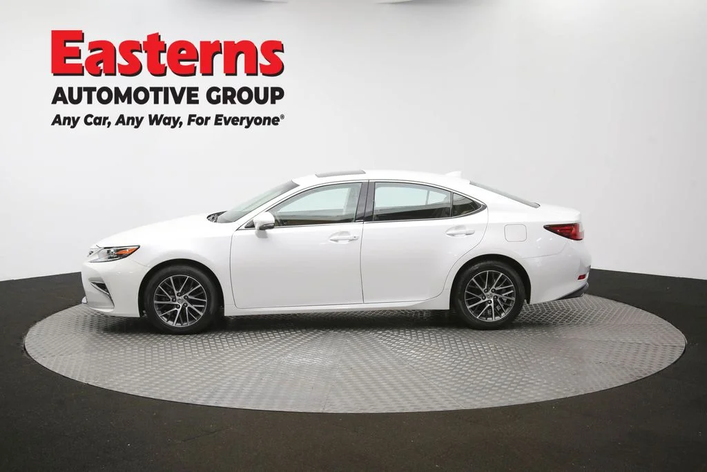 Used 2017 White Lexus 350 image 64