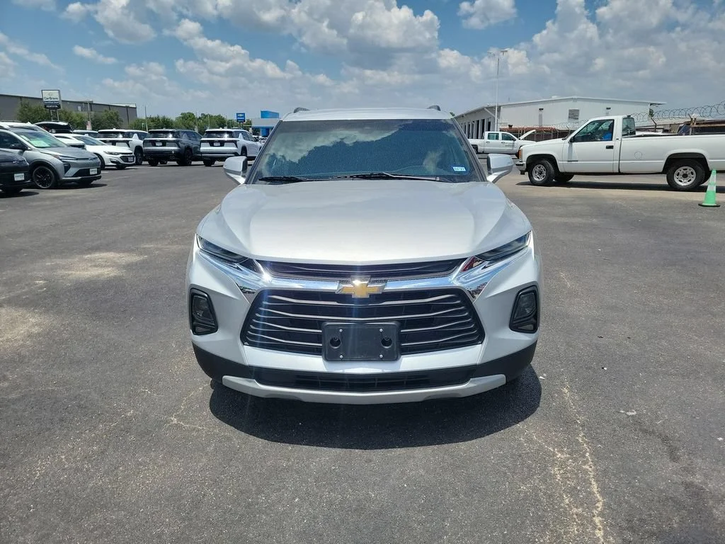 Certified Used 2021 SILVER ICE METALLIC Chevrolet LT image 29