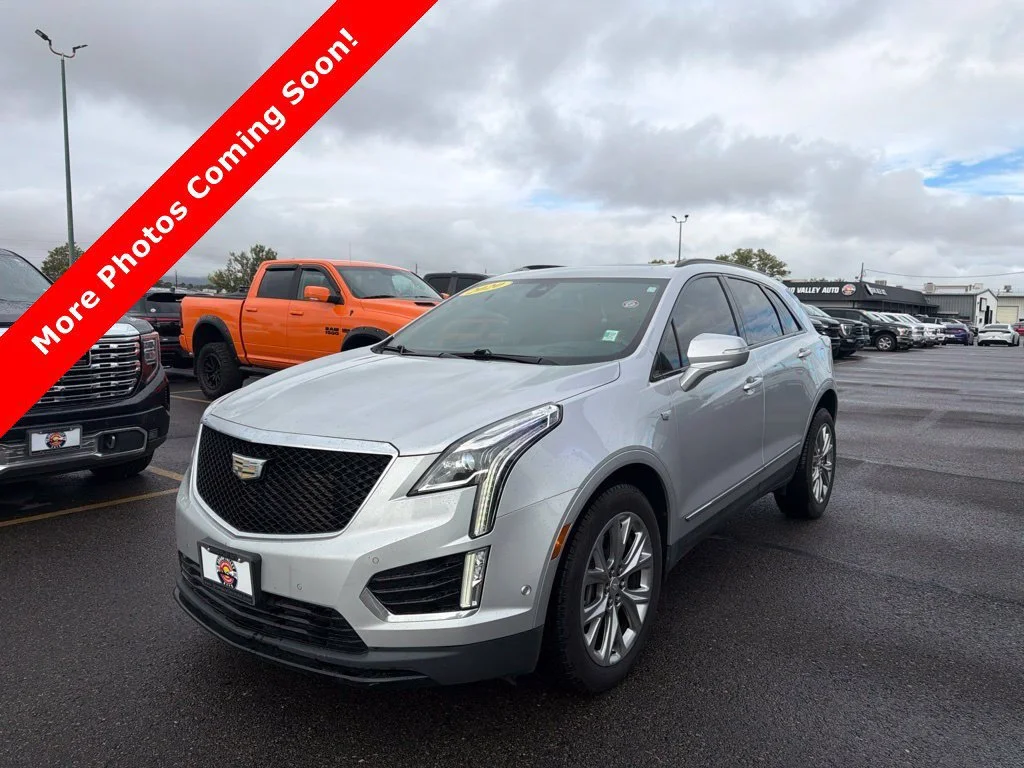 Used 2020 Silver Cadillac Sport image 3
