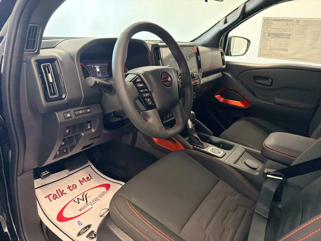 New 2027 Super Black Nissan Crew Cab PRO-4X® image 11