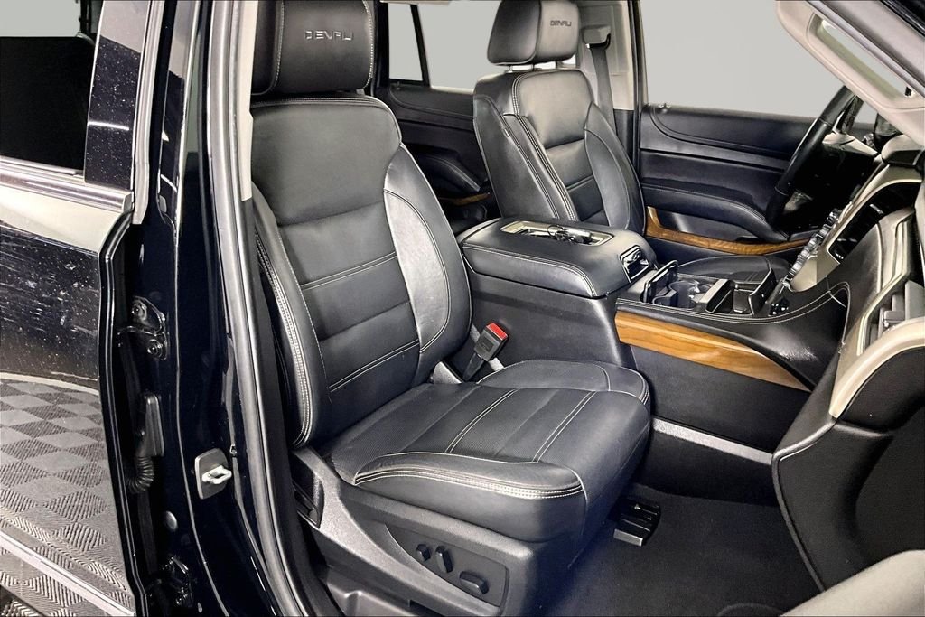 Used 2019 Black GMC Denali image 29