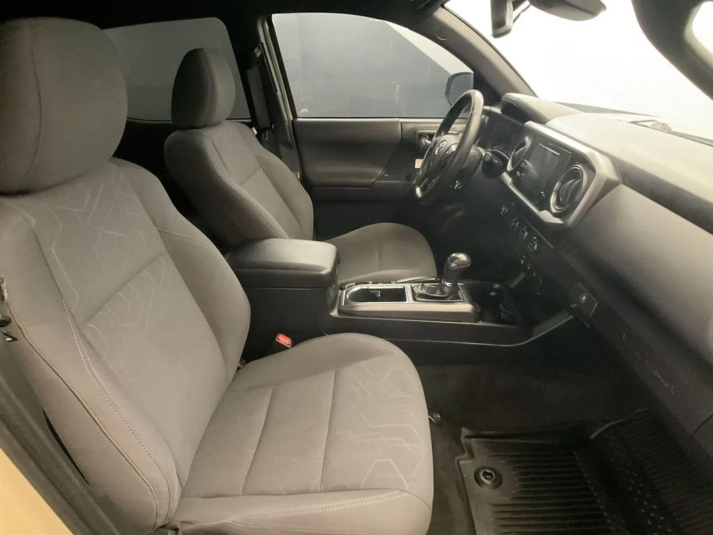 Used 2018 Quicksand Toyota TRD Off-Road image 26