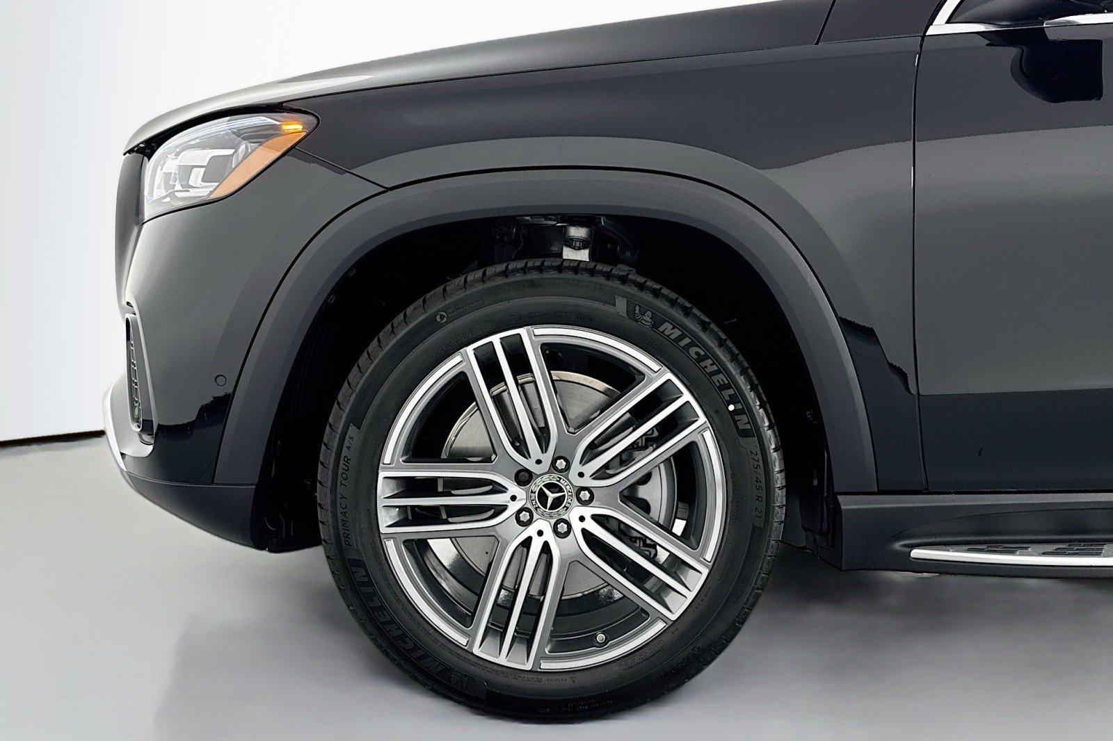 New 2026 Black Mercedes-Benz GLS 450 4MATIC® SUV image 10