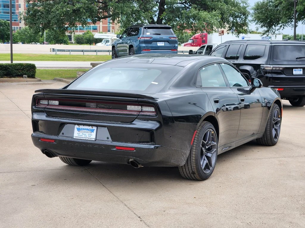 New 2026 Diamond Black Crystal Pearlcoat Dodge Scat Pack image 4