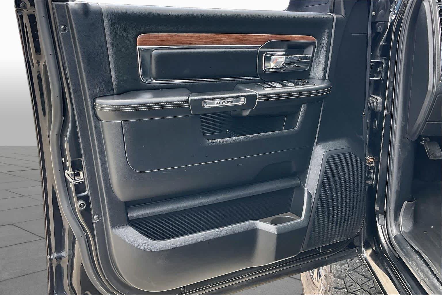 Used 2014 Black Clearcoat Ram Laramie image 20