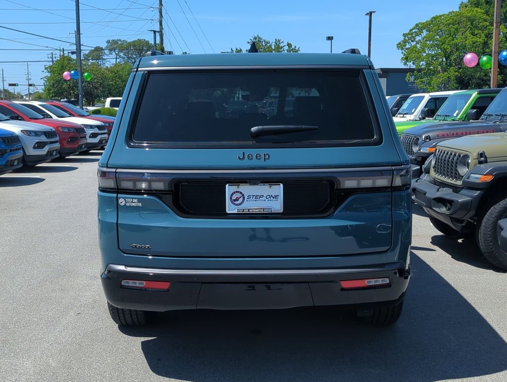 New 2026 Steel Blue Exterior Paint Jeep Limited Altitude image 6