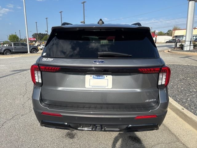 Used 2025 Gray Ford ST-Line image 7