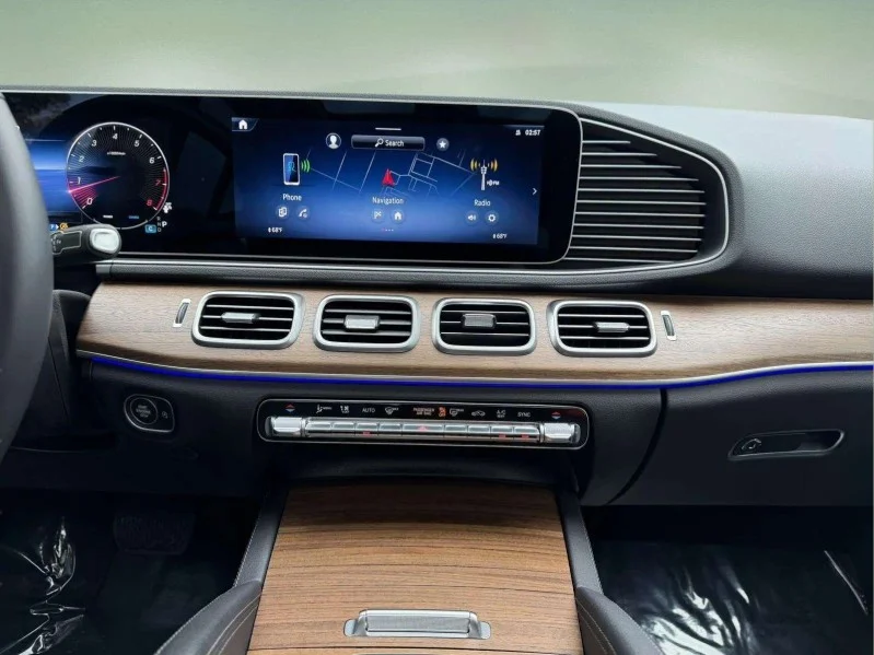 Certified Used 2025 Polar White Mercedes-Benz GLE 350 image 13