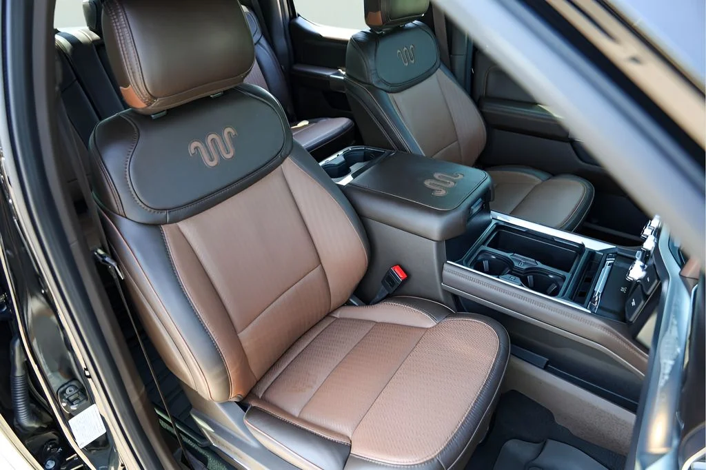 Used 2025 Black Ford King Ranch image 33