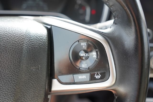 Used 2018  Honda EX-L image 33
