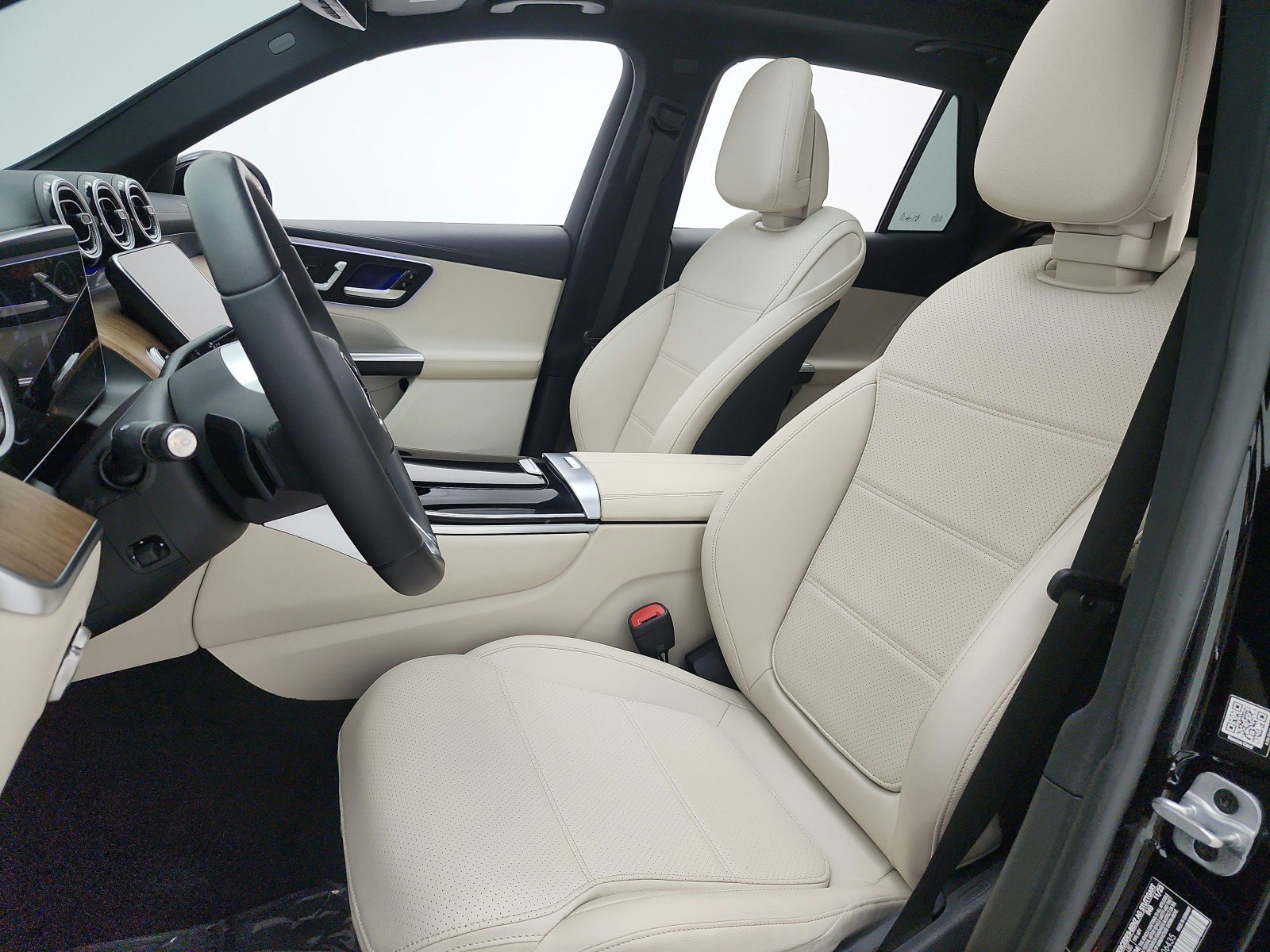 Used 2024 Black Mercedes-Benz GLC 300 4MATIC® SUV image 13