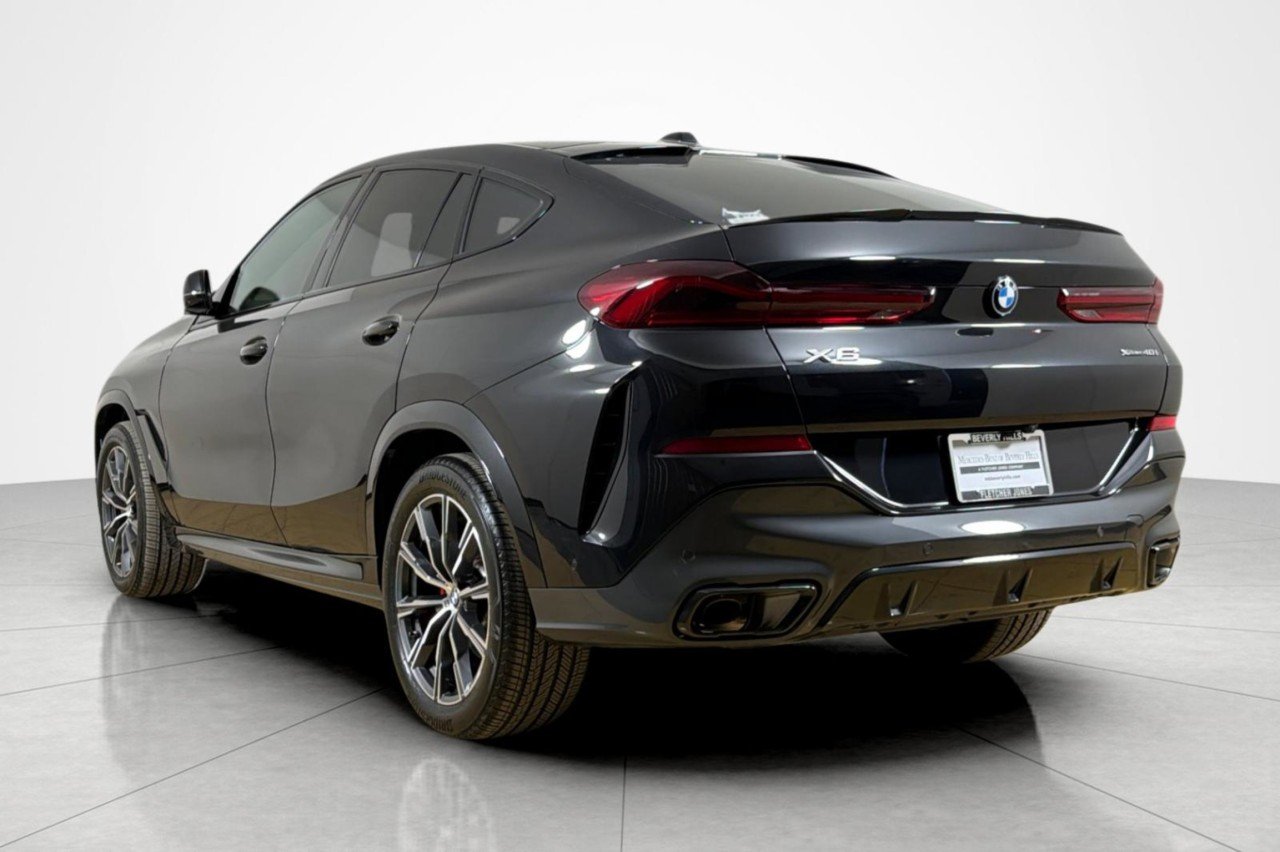 Used 2026 BLACK BMW xDrive40i image 3