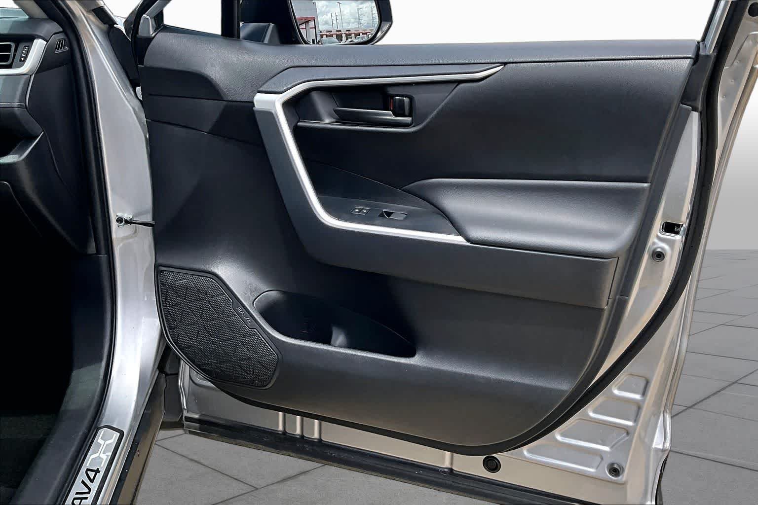 Certified Used 2025 Silver Sky Metallic Toyota LE image 21