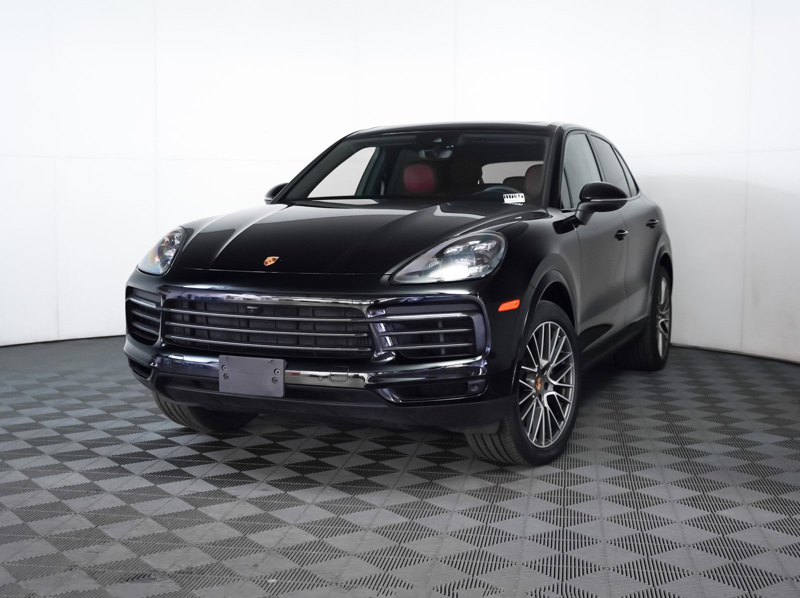 2022 Porsche Cayenne Platinum Edition