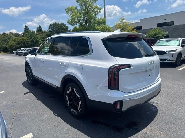 Used 2024 White Kia EX image 3