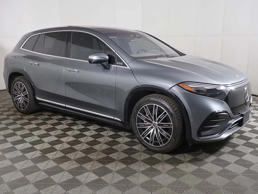 Used 2023 Mercedes-Benz EQS SUV Base with VIN 4JGDM4EB1PA001844 for sale in Parma, OH