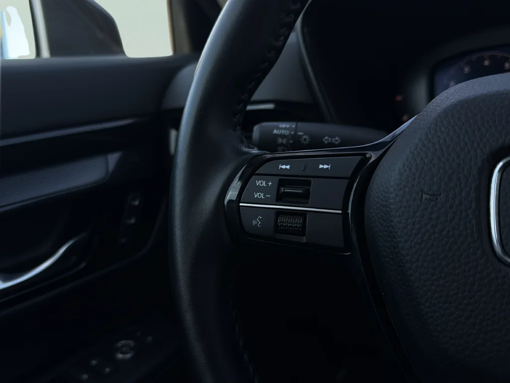 Used 2026 Black Honda EX-L image 16