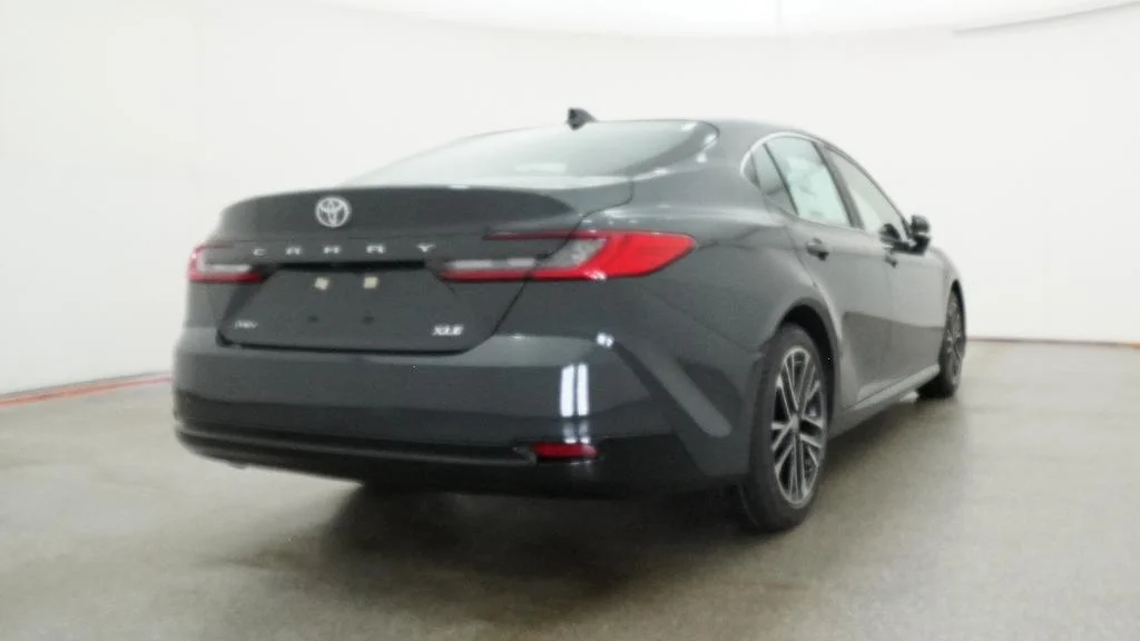 New 2026 Underground Toyota XLE image 21