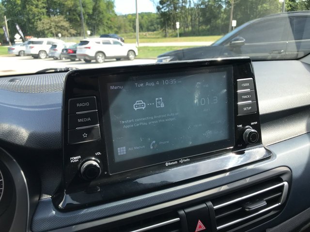 Used 2021 Neptune Blue Kia S image 18
