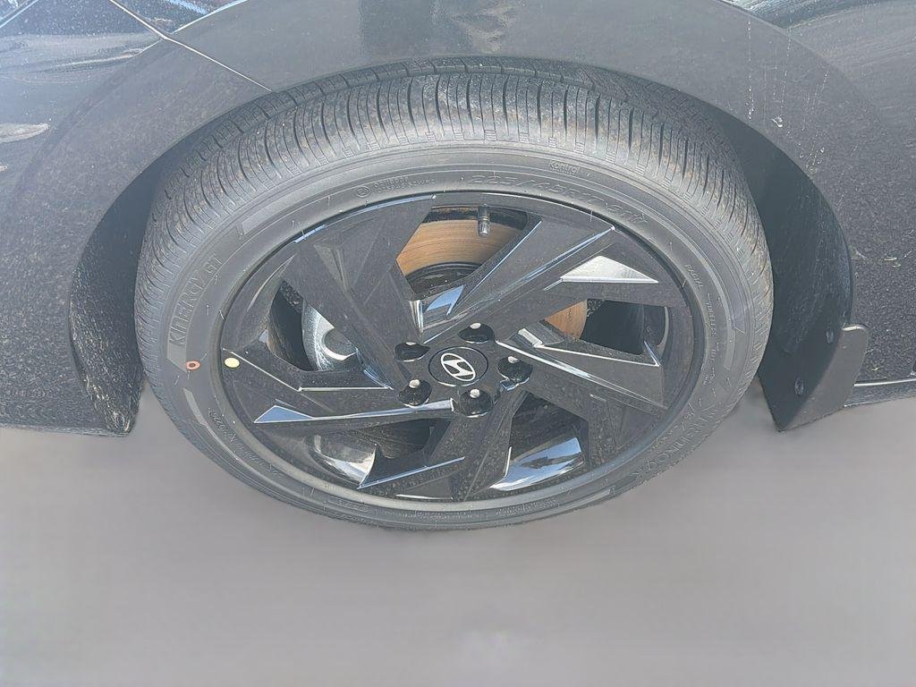 New 2026 Abyss Black Hyundai SEL Sport image 23