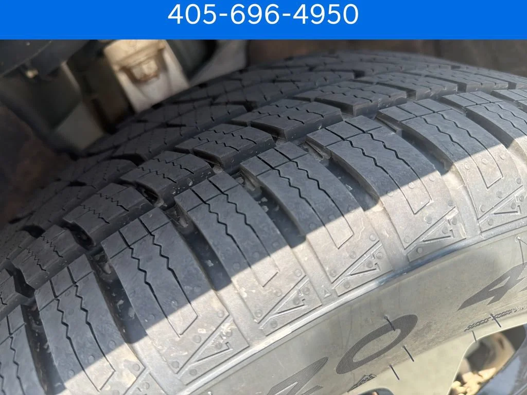 Pre-Owned 2022 Jeep Grand Cherokee WK Laredo X