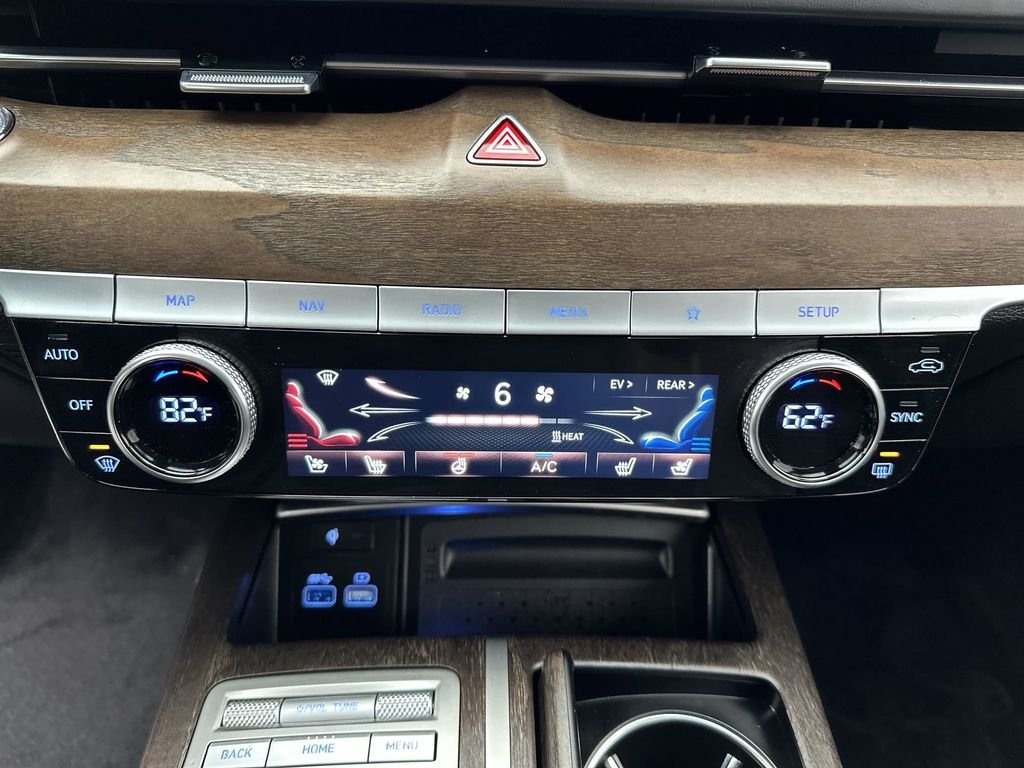 2024 GENESIS Electrified G80 Base - Photo 20