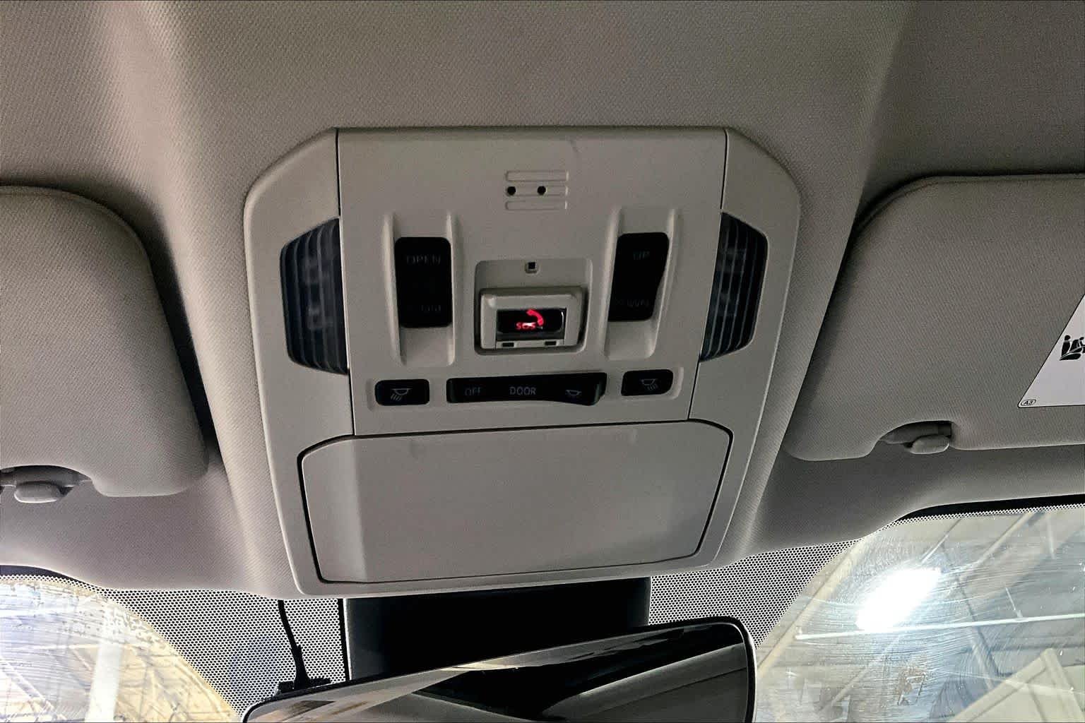 Used 2022 Moon Dust Toyota XLE image 34