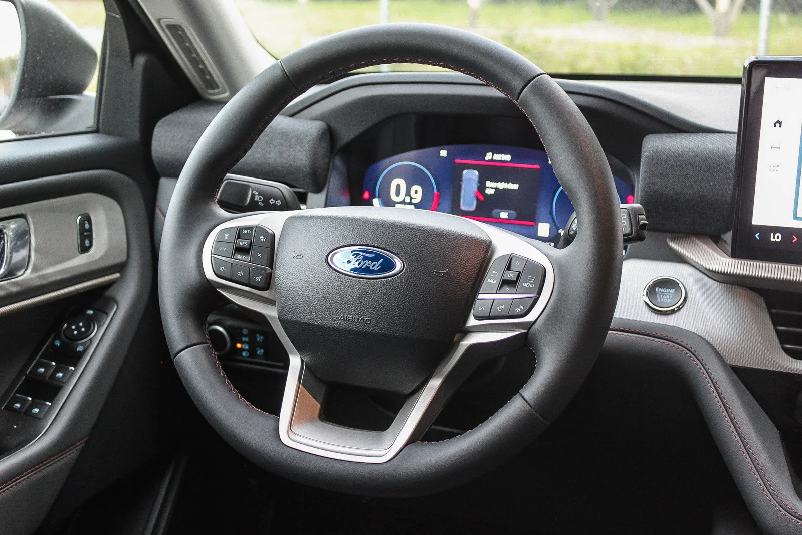 New 2026 Star White Metallic Tri-Coat Ford Active image 18