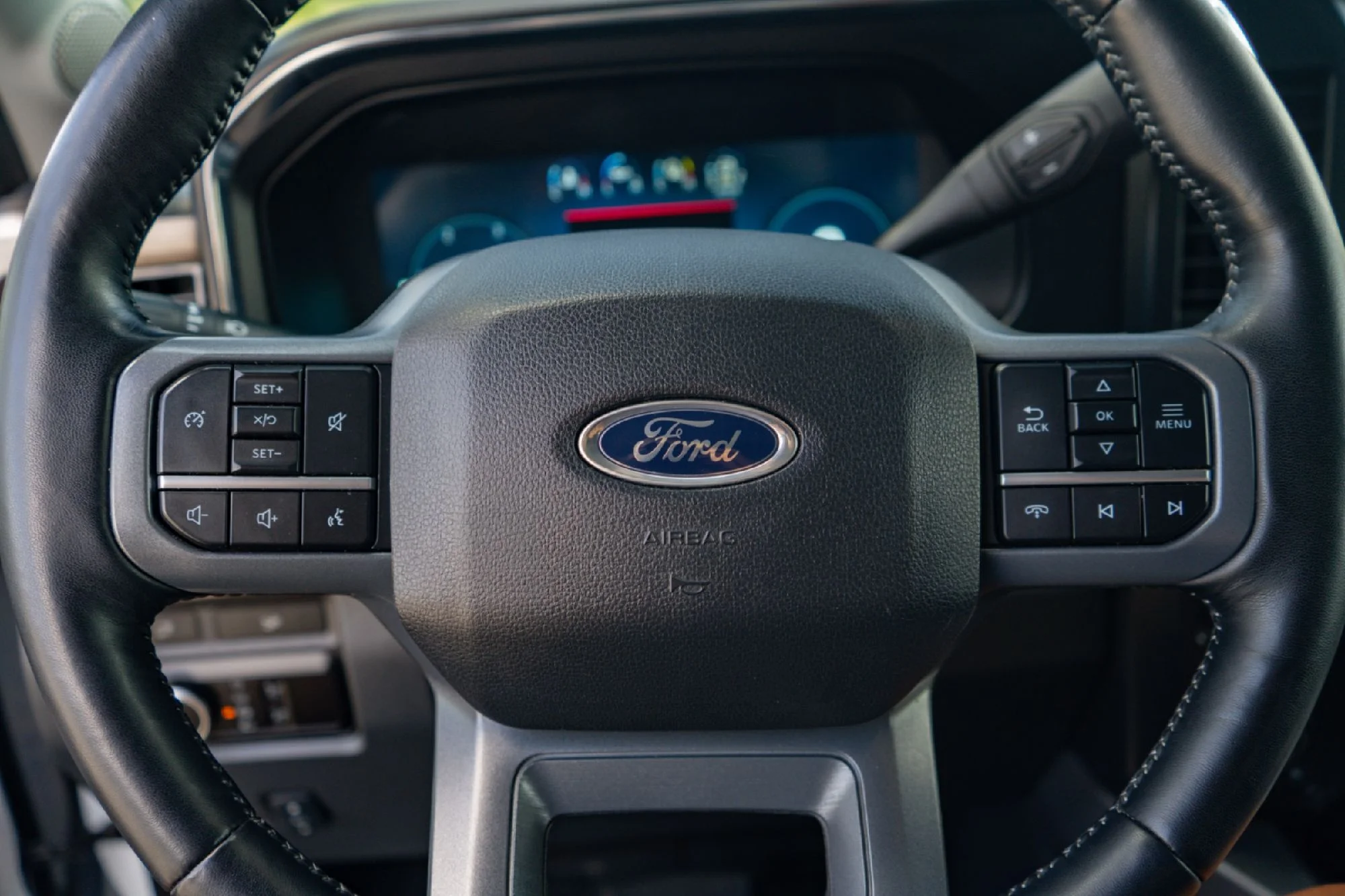 2024 Ford F-250 Super Duty Lariat - Photo 12