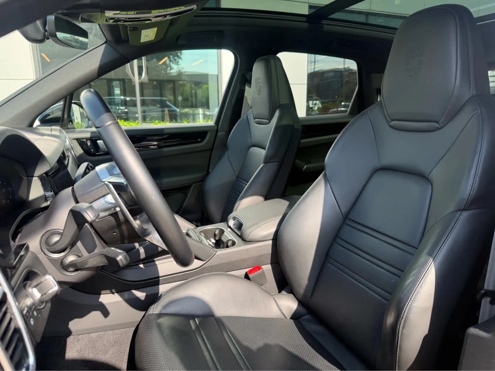 2023 Porsche Cayenne Platinum Edition - Photo 14