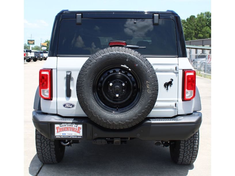 New 2026 Avalanche Gray Ford Big Bend image 17