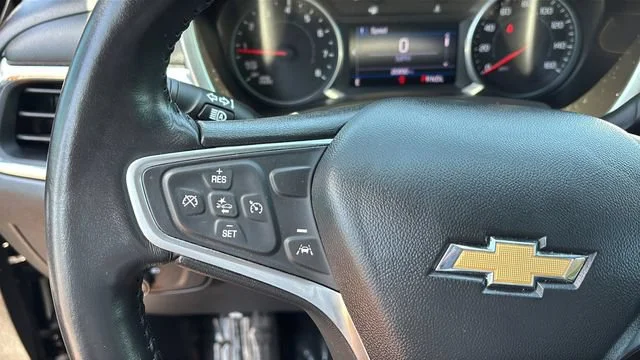 Used 2022 Mosaic Black Metallic Chevrolet LT image 22