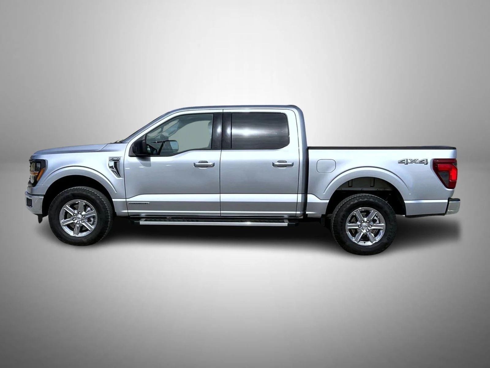 Used 2025 Silver Ford XLT image 8