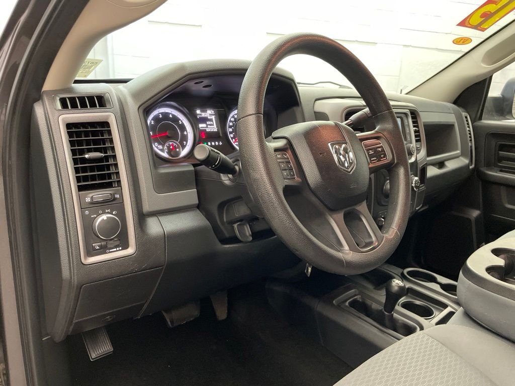 Used 2015 Gray Ram Tradesman image 19