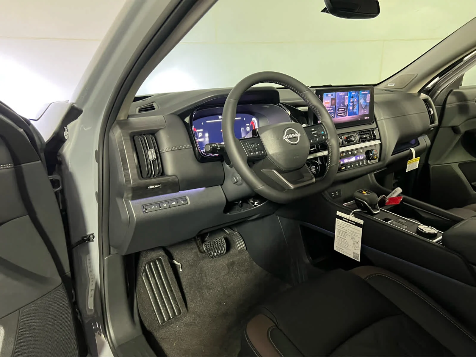 New 2026 Boulder Gray Pearl Nissan Platinum image 14
