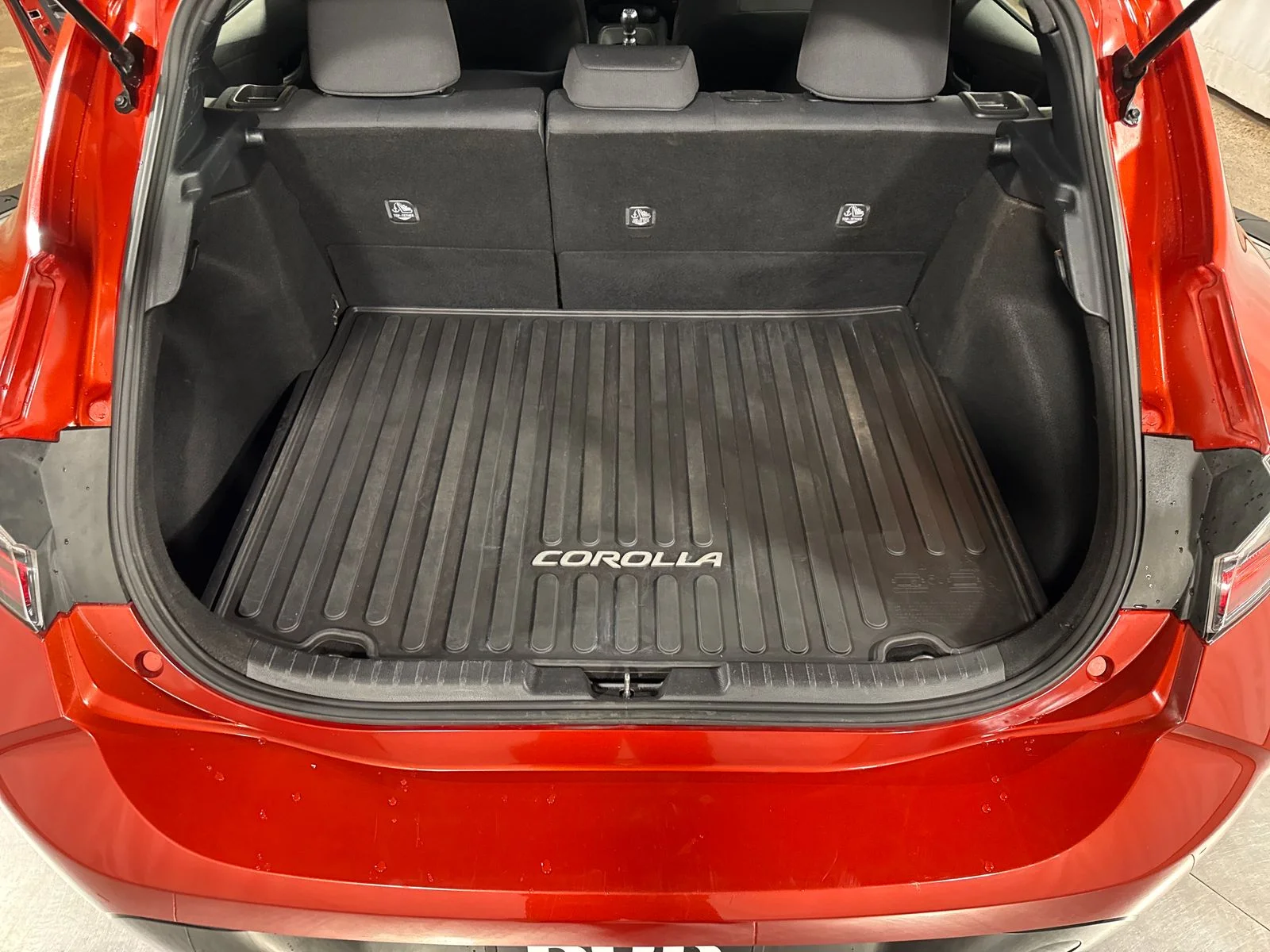 Used 2020 Paprika Metallic Toyota SE image 27