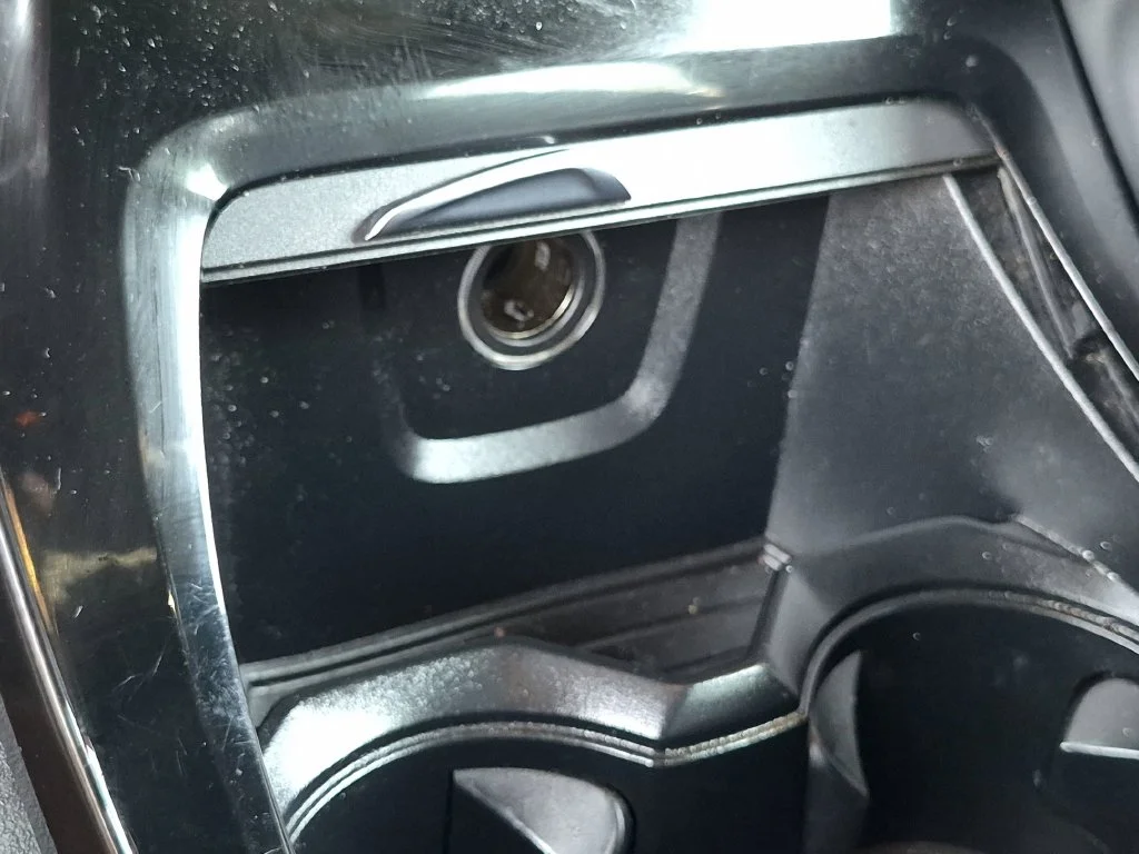 Used 2018 Black BMW sDrive28i image 35