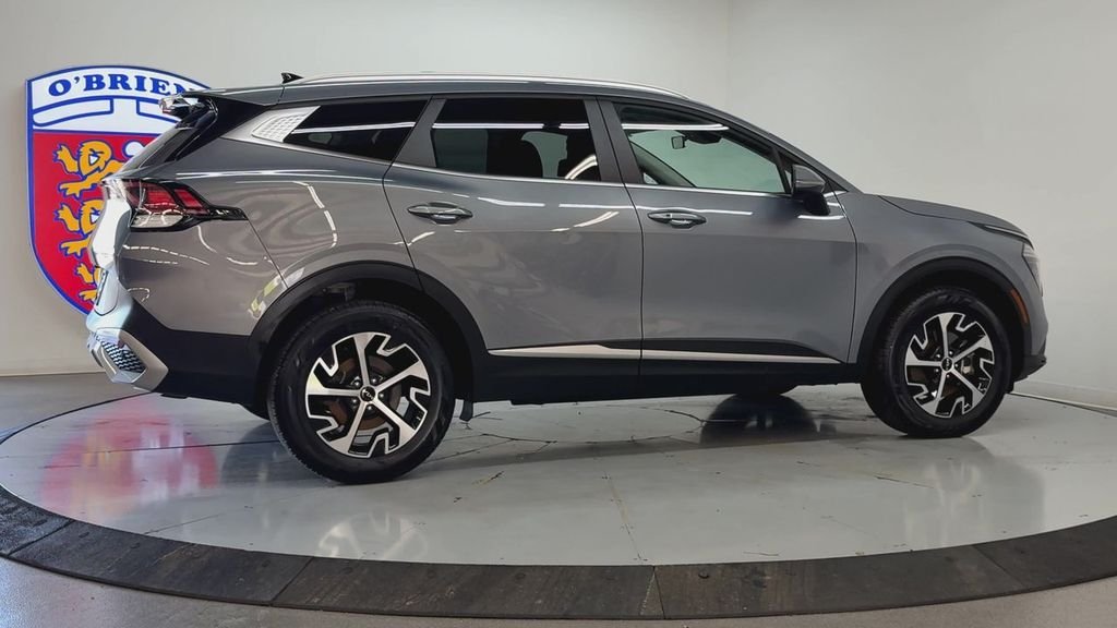 Used 2024 Silver Kia EX image 4