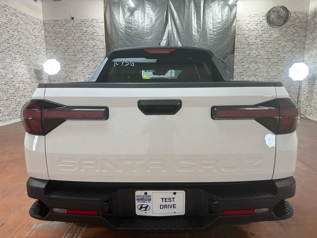 New 2027 Atlas White Hyundai SE image 6