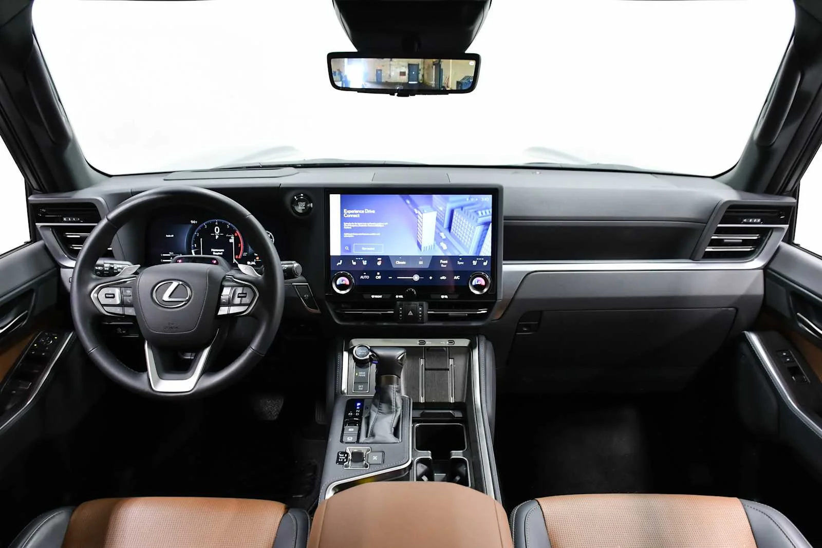 Certified Used 2025 Caviar Lexus Luxury+ image 18