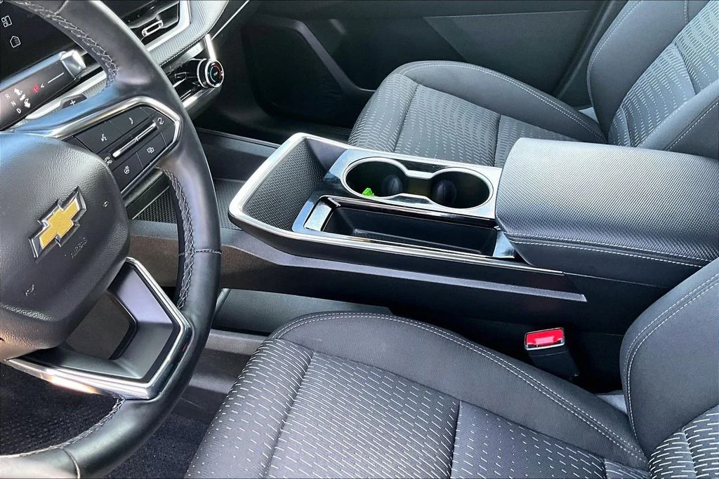 2025 Chevrolet Equinox LT - Photo 21