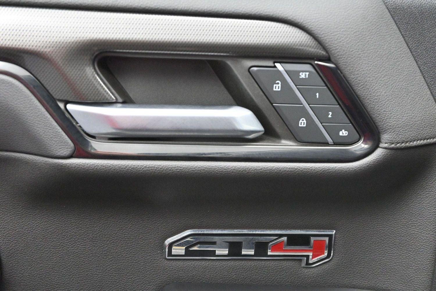 Used 2023 Onyx Black GMC AT4 image 11