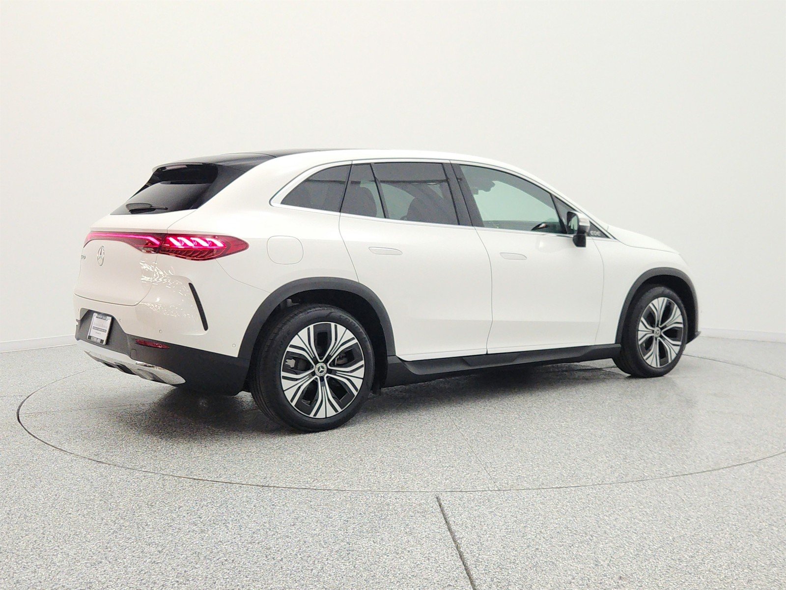 Certified Used 2026 Polar White Mercedes-Benz EQE 320+ SUV image 5