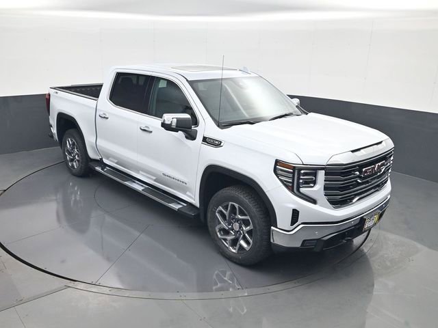 New 2026 Glacier White Tricoat GMC SLT image 15
