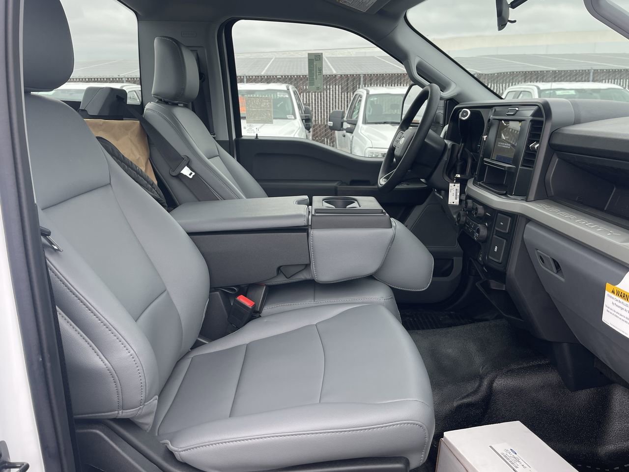 2025 Ford F-450 Super Duty Chassis Cab XL - Photo 16