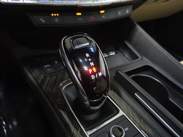 Used 2020 Summit White Cadillac Premium Luxury image 24
