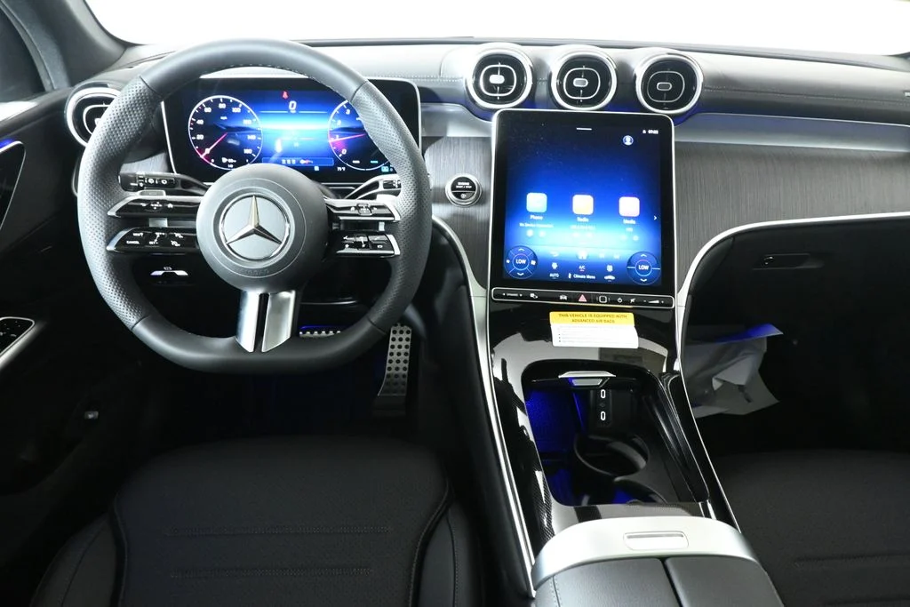 New 2026 Silver Mercedes-Benz GLC 300 image 16