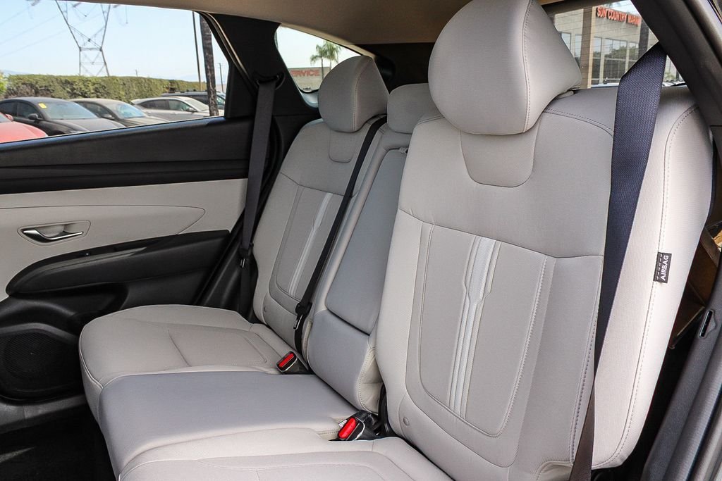 New 2026 Black Hyundai SEL image 19