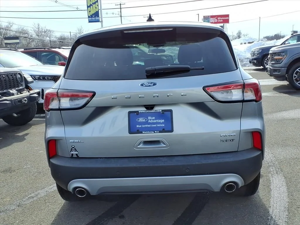 Used 2022 Silver Ford SEL image 5